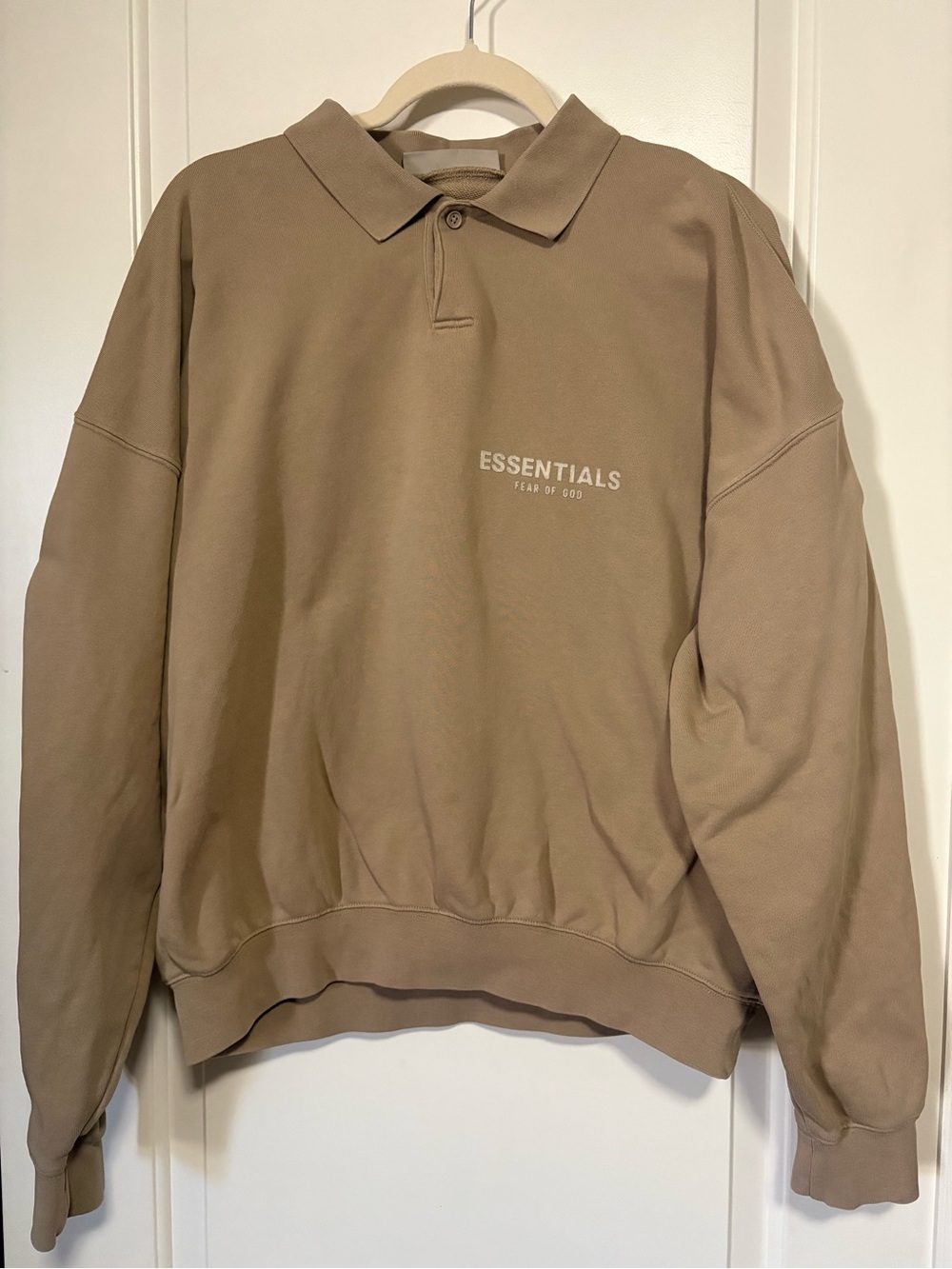 Unisex ESSENTIALS Fear of God Taupe Polo-Style Sweatshirt w Collar Small - Picture 4 of 8